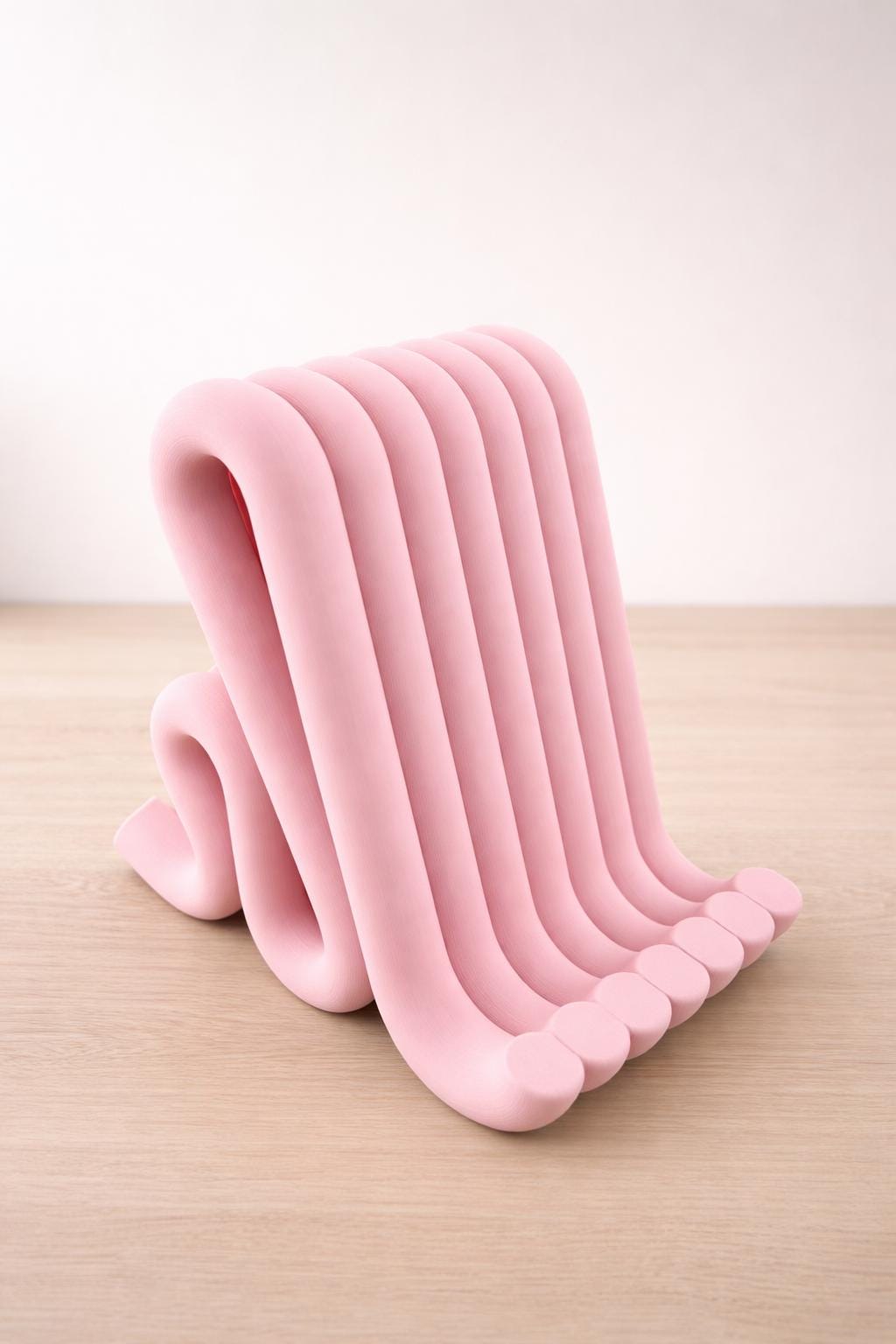 Modern Phone Stand: Minimalist Desk & Nightstand Smartphone Holder